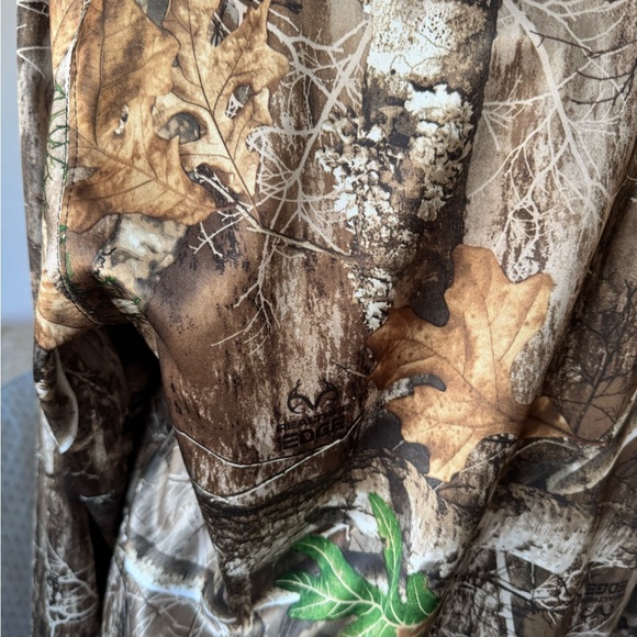 Real tree Camo Hooded Sweatshirt size large (42/44) - Picture 8 of 9